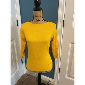 7th Ave New York gold sweater